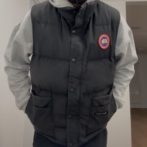 Authentic Canada Goose Crew Vest jacket